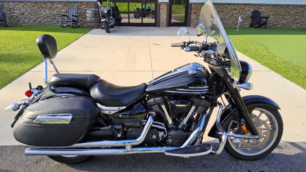 2007 Yamaha Stratoliner - $4,999
