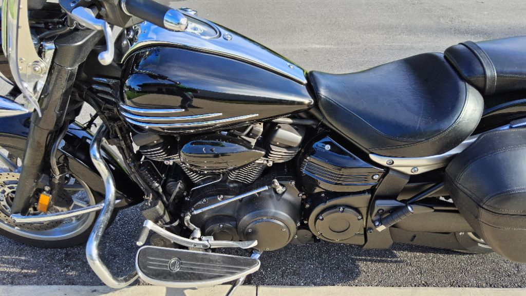 2007 Yamaha Stratoliner - $4,999