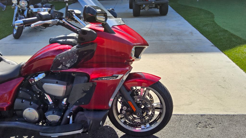 2018 Yamaha XVS1300 - $12,500