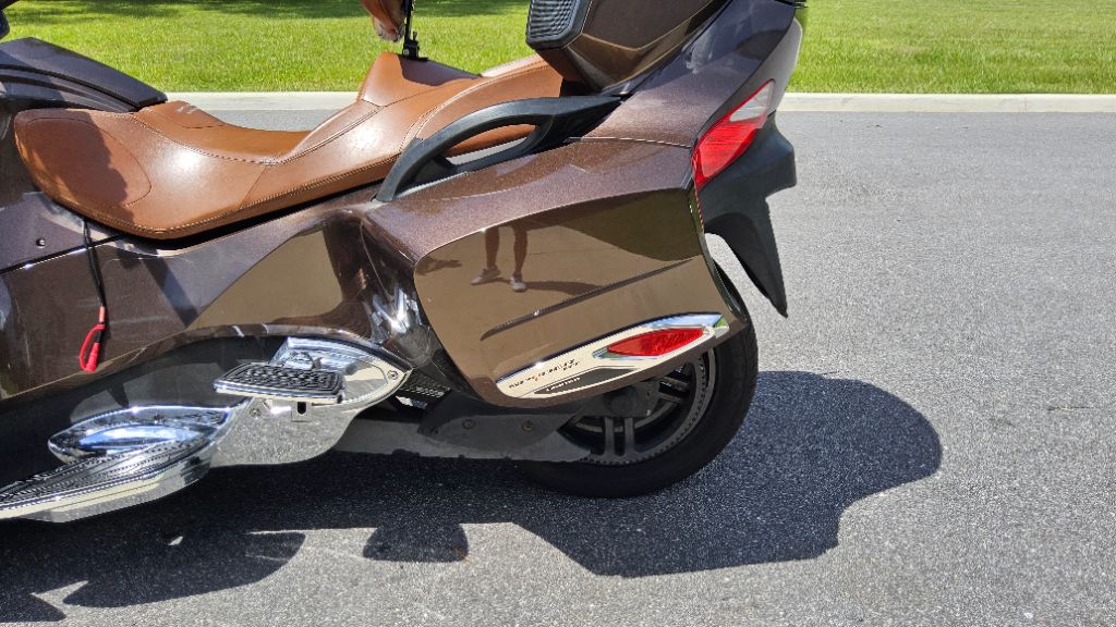 2013 Can-am Spyder - $11,995