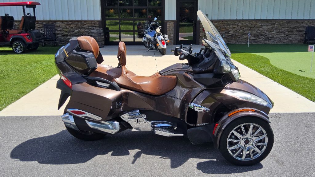 2013 Can-am Spyder - $11,995
