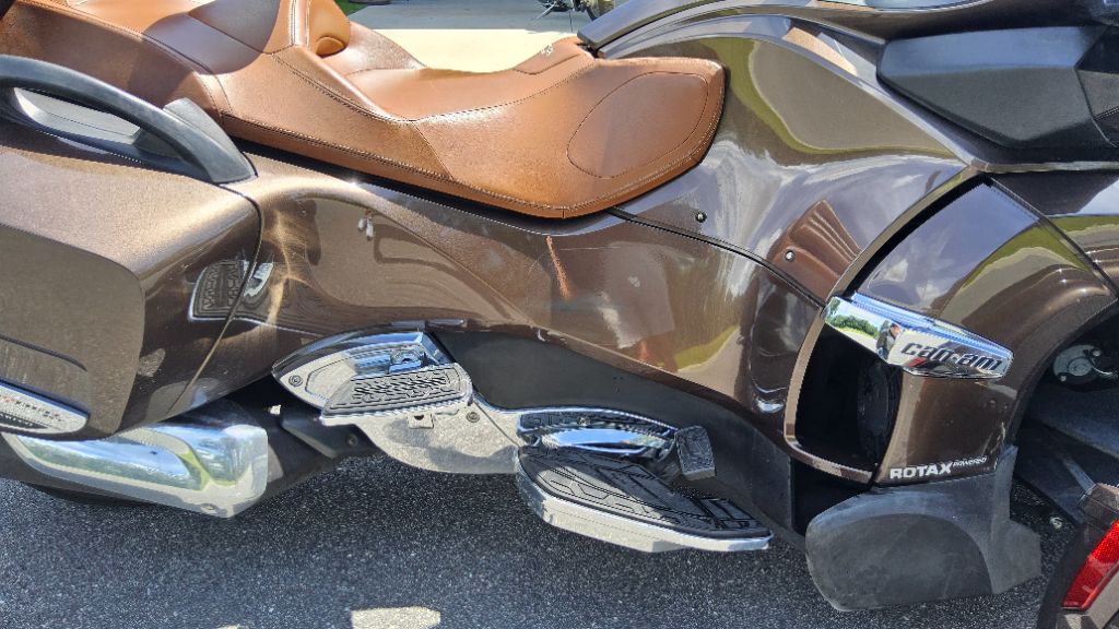 2013 Can-am Spyder - $11,995