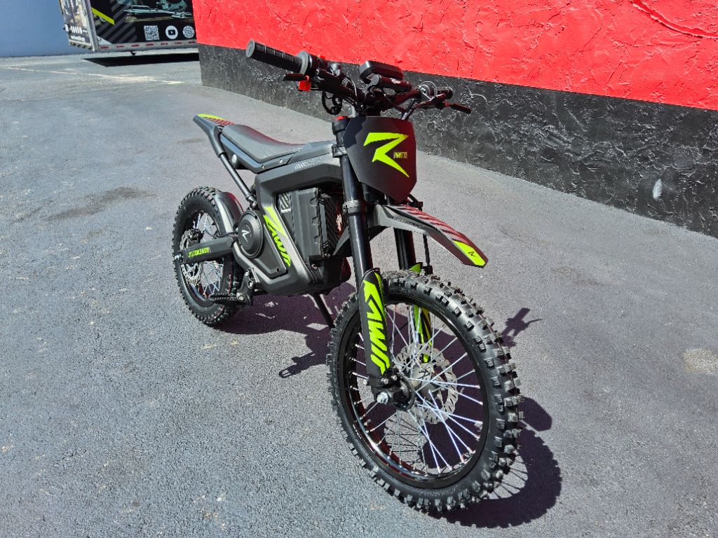 2025 Rawrr Mantis Mini R17 - $2,599