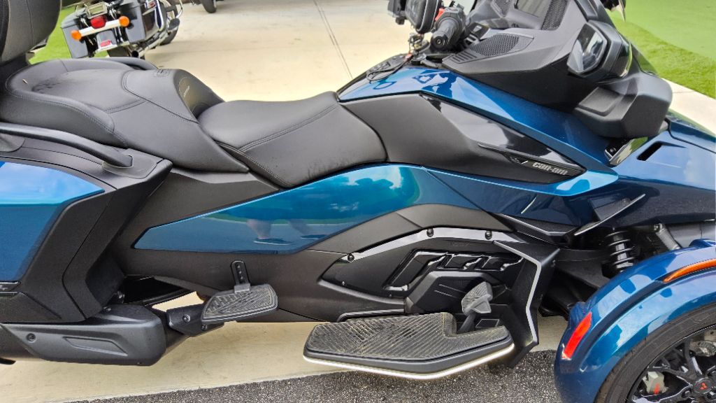 2021 Can-am Spyder - $20,500