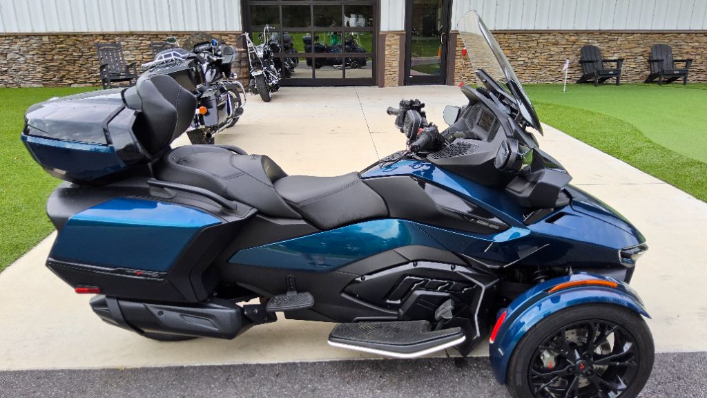 2021 Can-am Spyder - $20,500