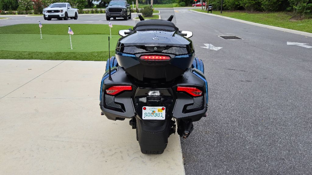 2021 Can-am Spyder - $20,500