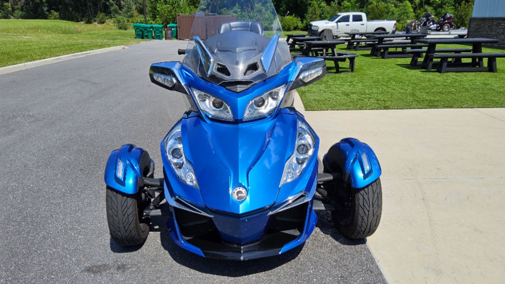 2018 Can-am Spyder - $16,999