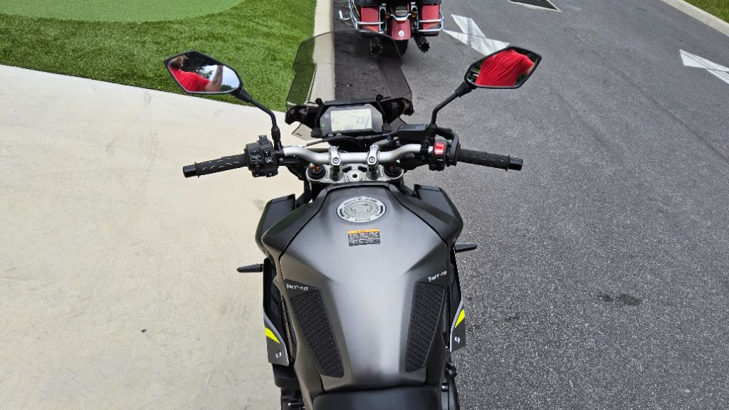 2018 Yamaha MT10 - $9,499