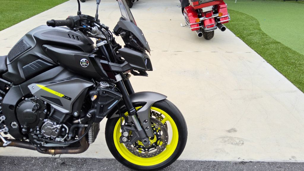 2018 Yamaha MT10 - $9,499