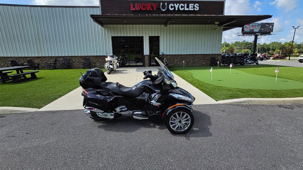 2014 CAN AM  RT Limited  - $12,995