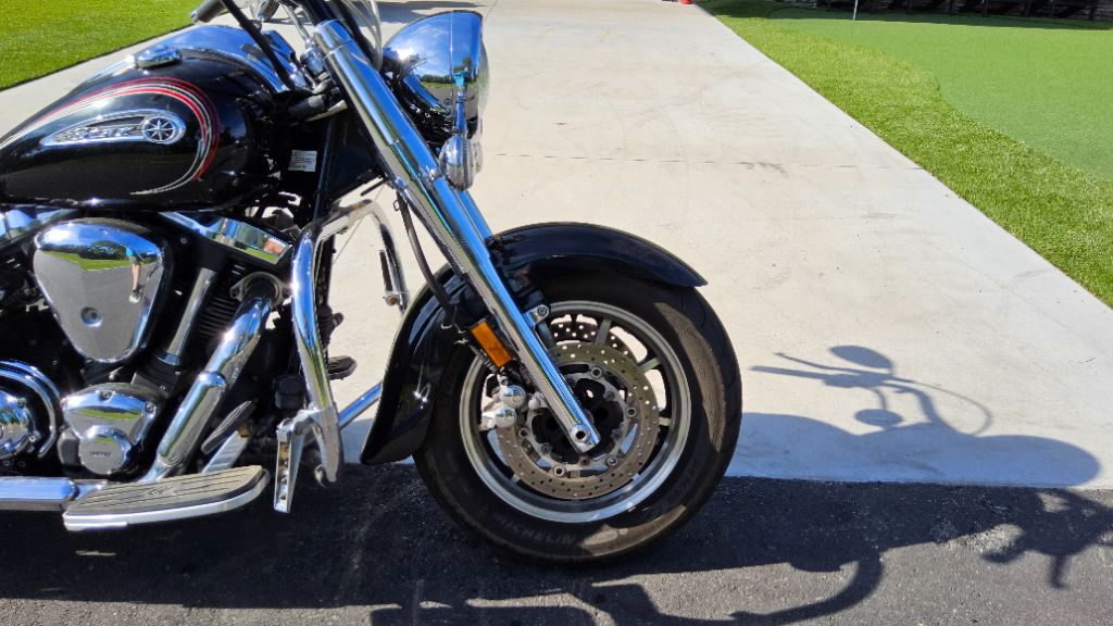 2013 Yamaha Road Star 1700 - $3,995