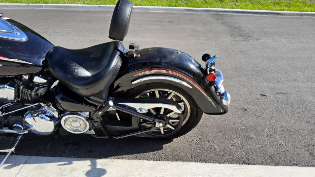 2013 Yamaha Road Star 1700 - $3,995