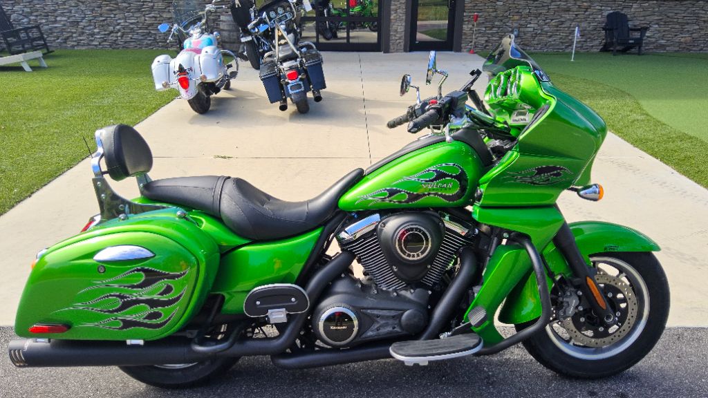 2015 Kawasaki Vulcan 1700 - $7,999