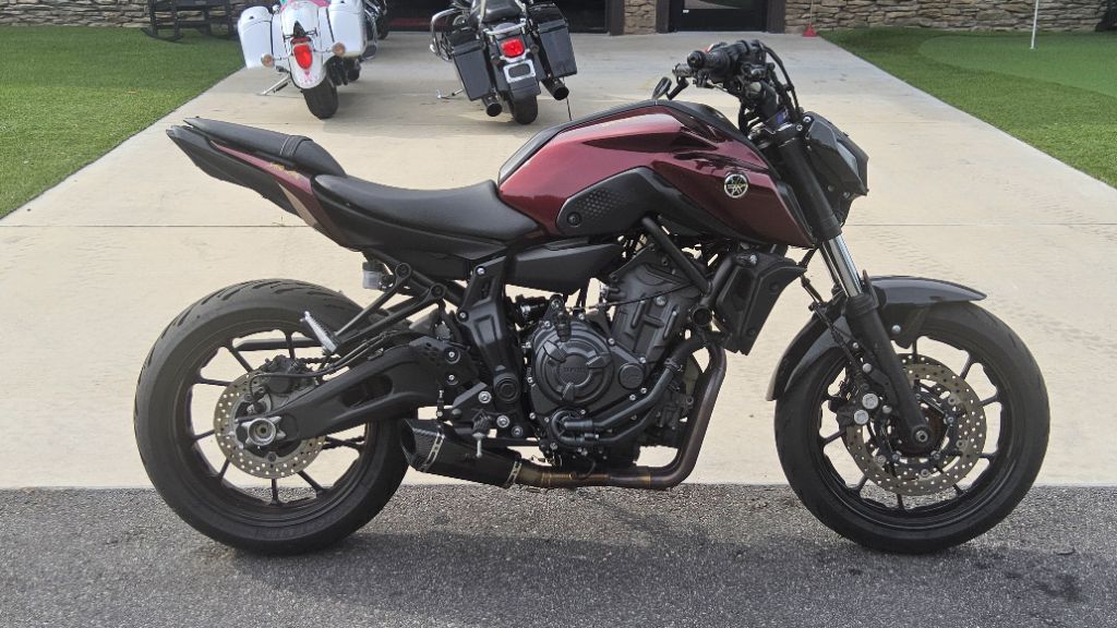 2024 Yamaha Mt-07 - $8,995