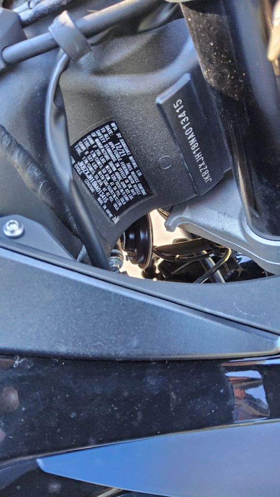2022 Kawasaki Ninja Zx-6r - $10,500