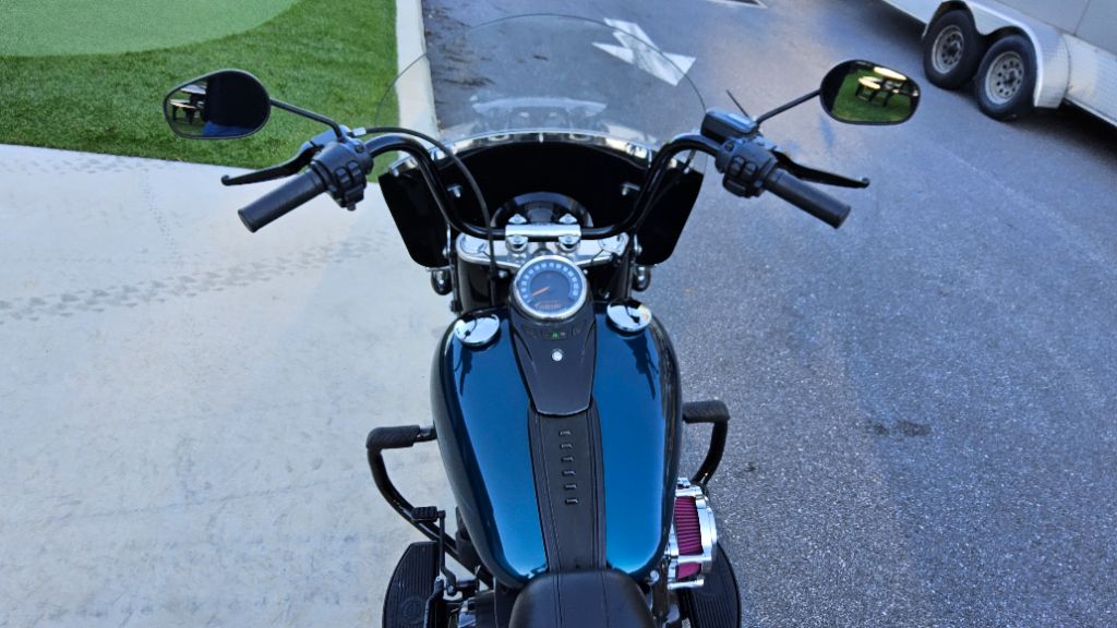 2020 Harley-davidson Heritage Classic 114 - $11,900