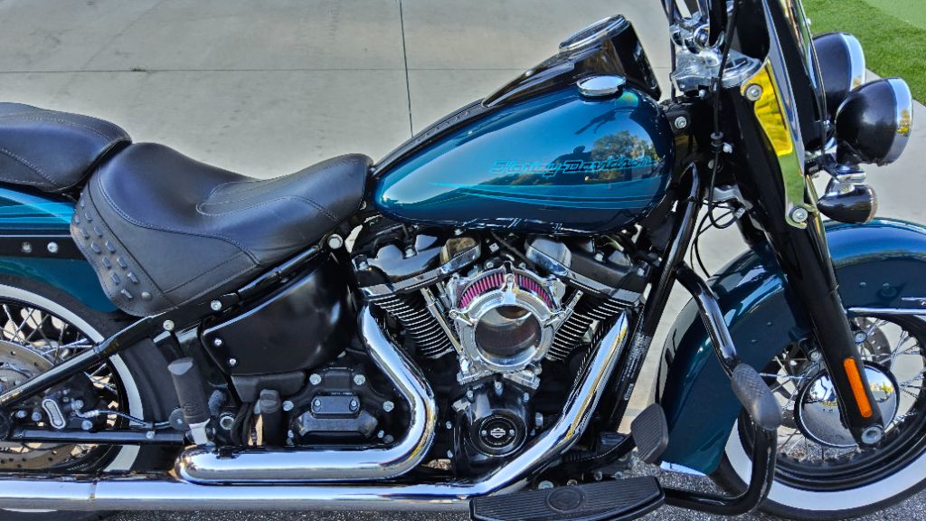 2020 Harley-davidson Heritage Classic 114 - $11,900