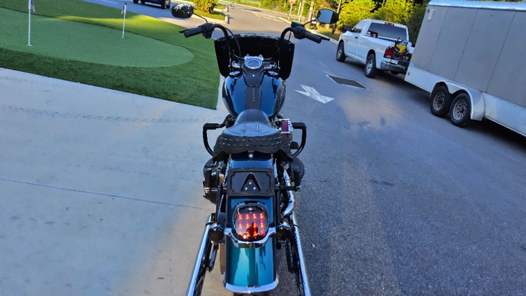 2020 Harley-davidson Heritage Classic 114 - $11,900