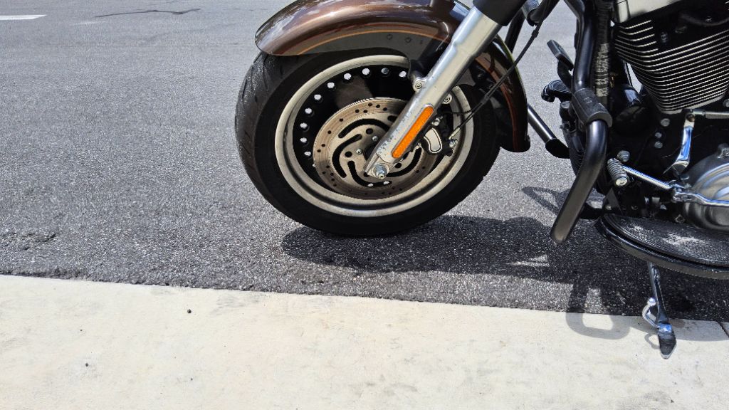2013 Harley-davidson Fat Boy Lo - $9,250
