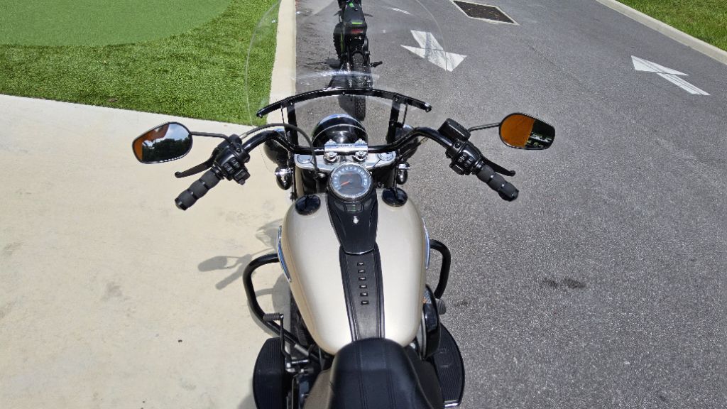 2018 Harley Davidson Heritage Classic - $10,900