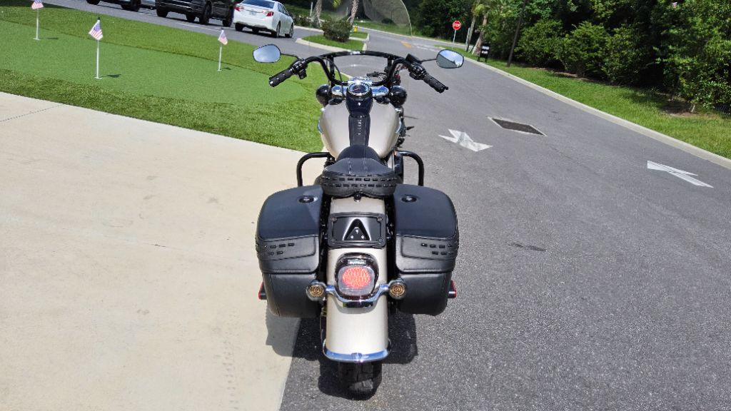 2018 Harley Davidson Heritage Classic - $10,900