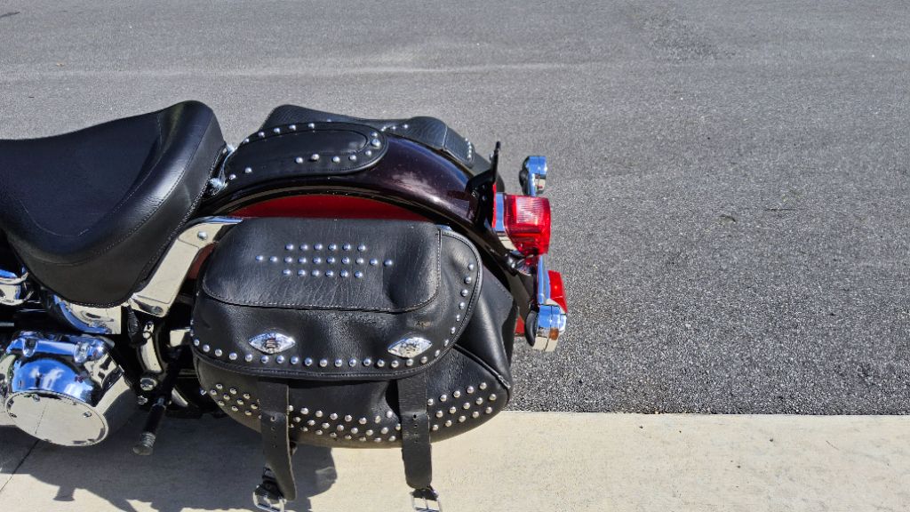 2010 Harley-davidson Heritage Softail Classic - $7,500