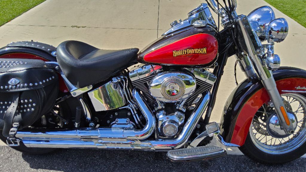 2010 Harley-davidson Heritage Softail Classic - $7,500