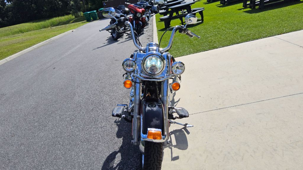 2010 Harley-davidson Heritage Softail Classic - $7,500