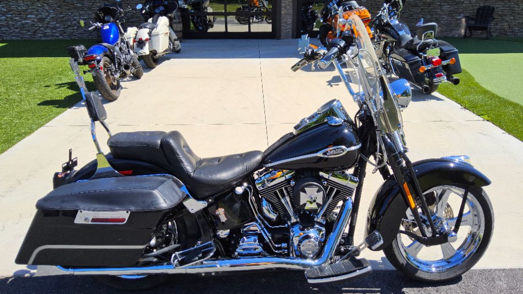 2005 Harley-davidson Softail Springer Classic - $9,995