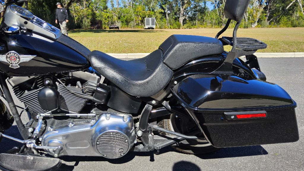 2010 Harley-davidson Fat Boy Lo - $7,995