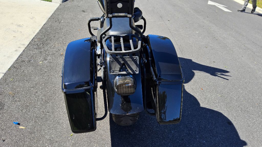 2010 Harley-davidson Fat Boy Lo - $7,995