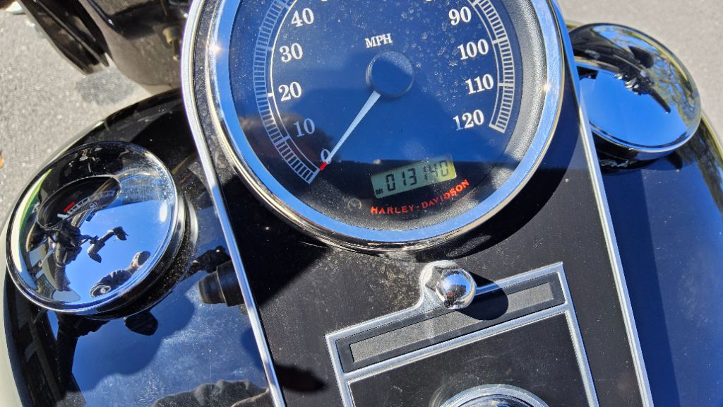 2010 Harley-davidson Fat Boy Lo - $7,995
