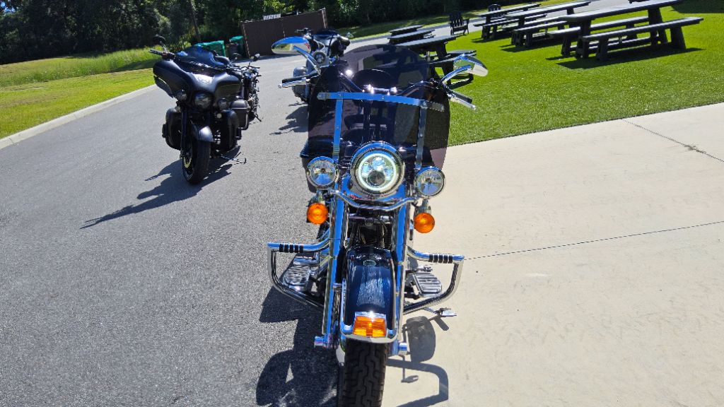 2016 Harley-davidson Heritage Softail Classic - $9,995