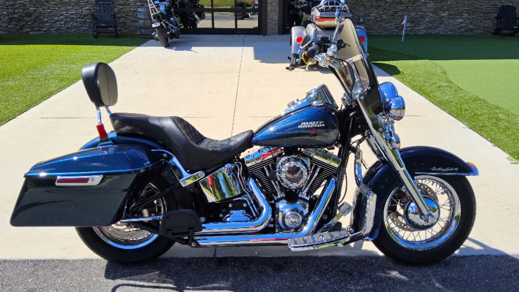 2016 Harley-davidson Heritage Softail Classic - $9,995
