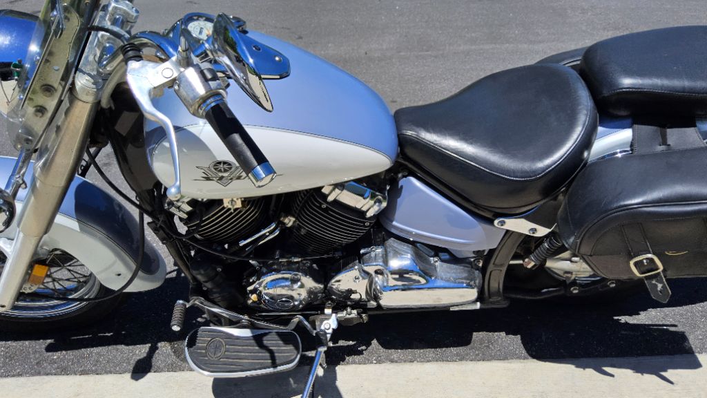 2002 Yamaha Vstar 650 - $2,995