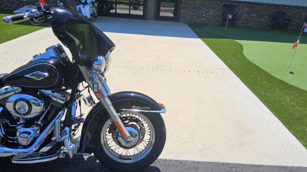 2014 Harley-davidson Heritage Softail Classic - $8,995