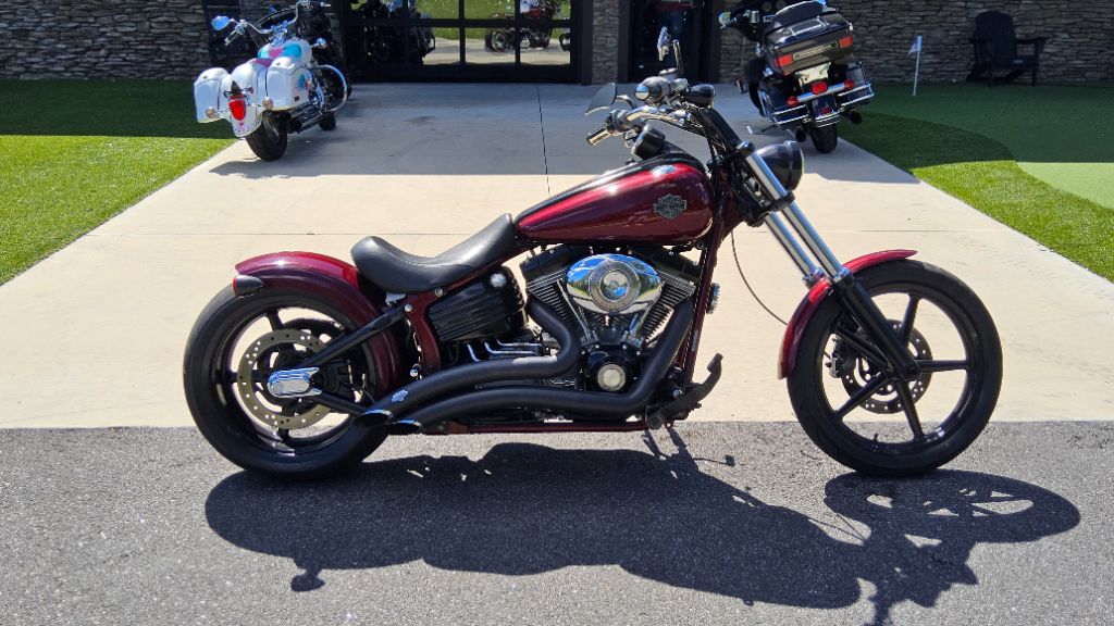 2008 Harley-davidson Rocker - $7,999