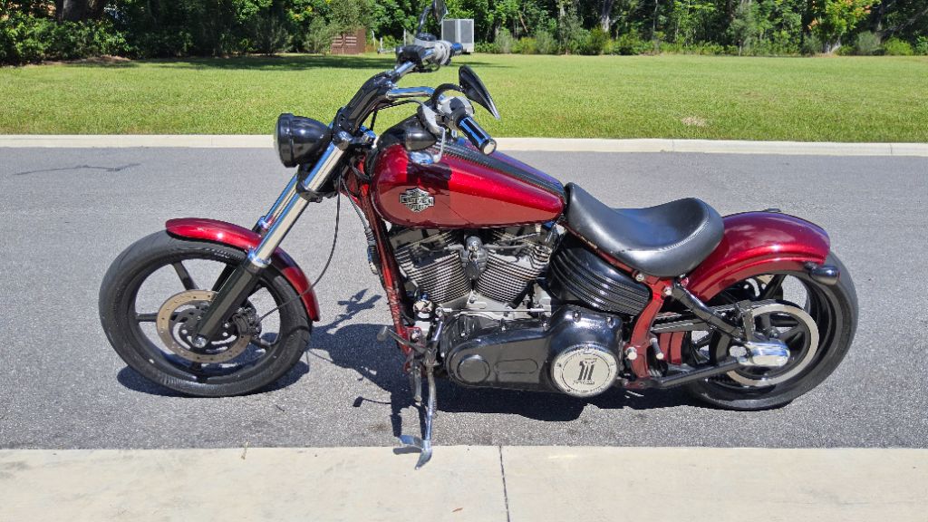 2008 Harley-davidson Rocker - $7,999