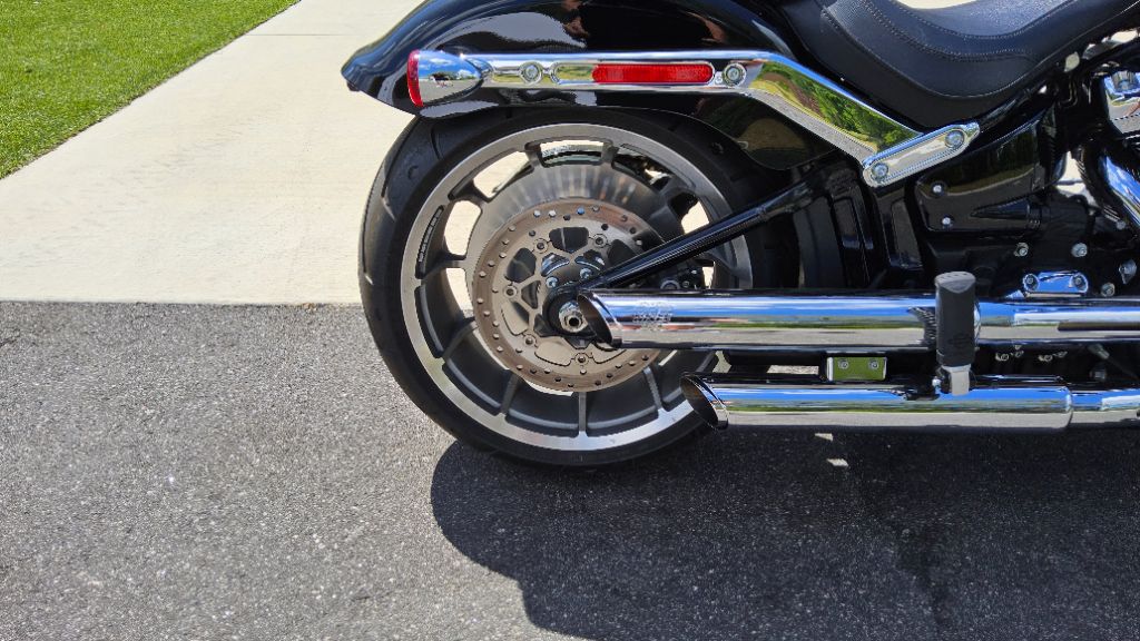 2024 Harley-Davidson Road Glide - $17,900