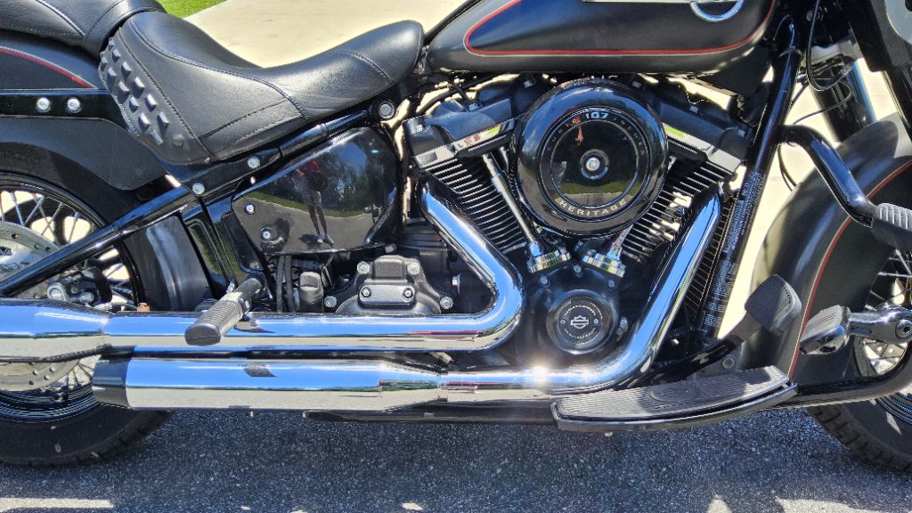 2018 Harley Davidson Heritage Classic - $9,900
