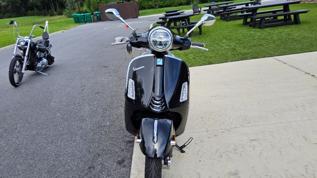 2023 Vespa Gts Rst / Sei Giorni - $6,500