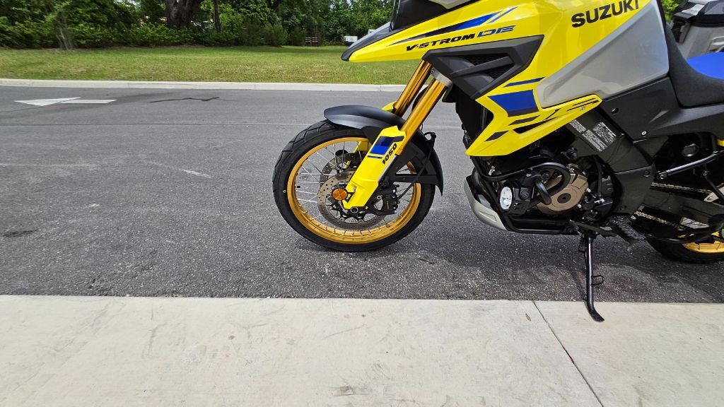 2023 Suzuki Dl1050 - $12,500