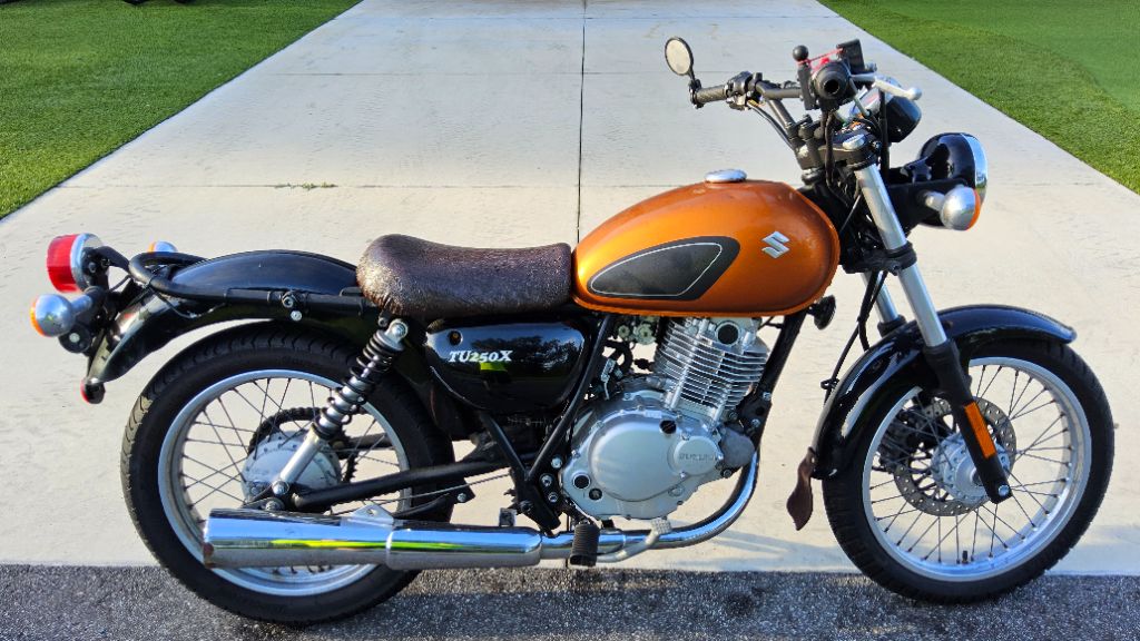 2016 Suzuki Tu250x - $2,200