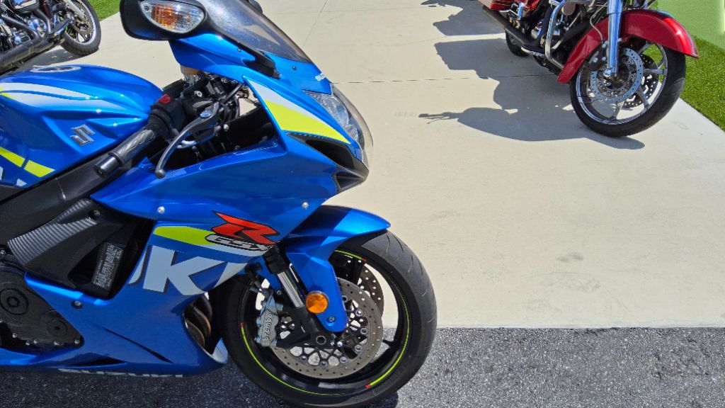 2015 Suzuki Gsxr 600 - $8,495