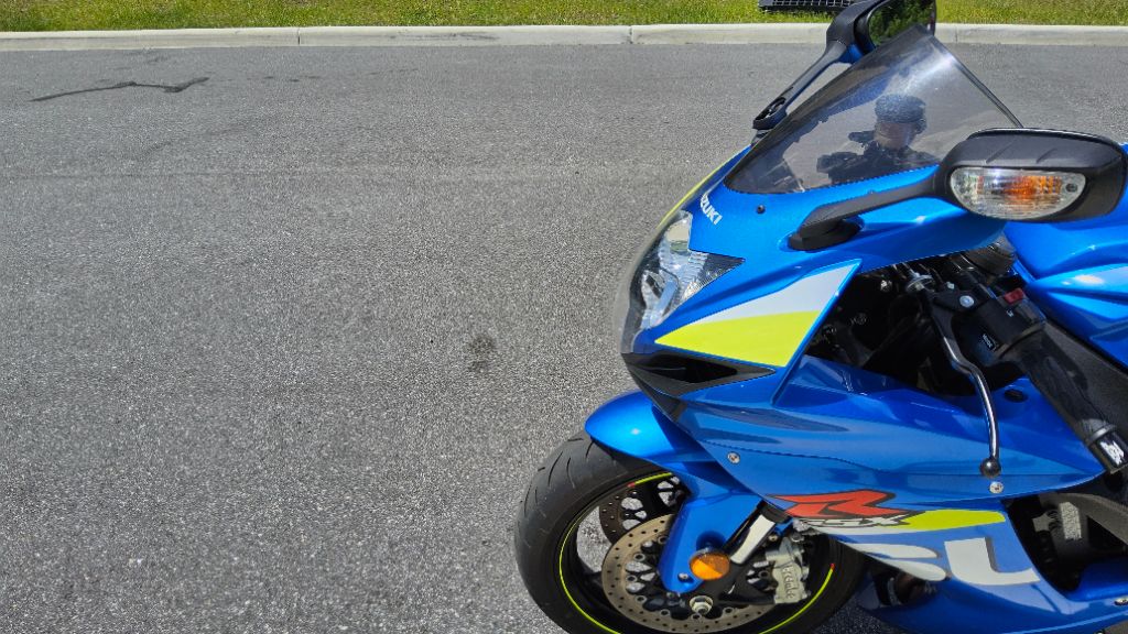 2015 Suzuki Gsxr 600 - $8,495