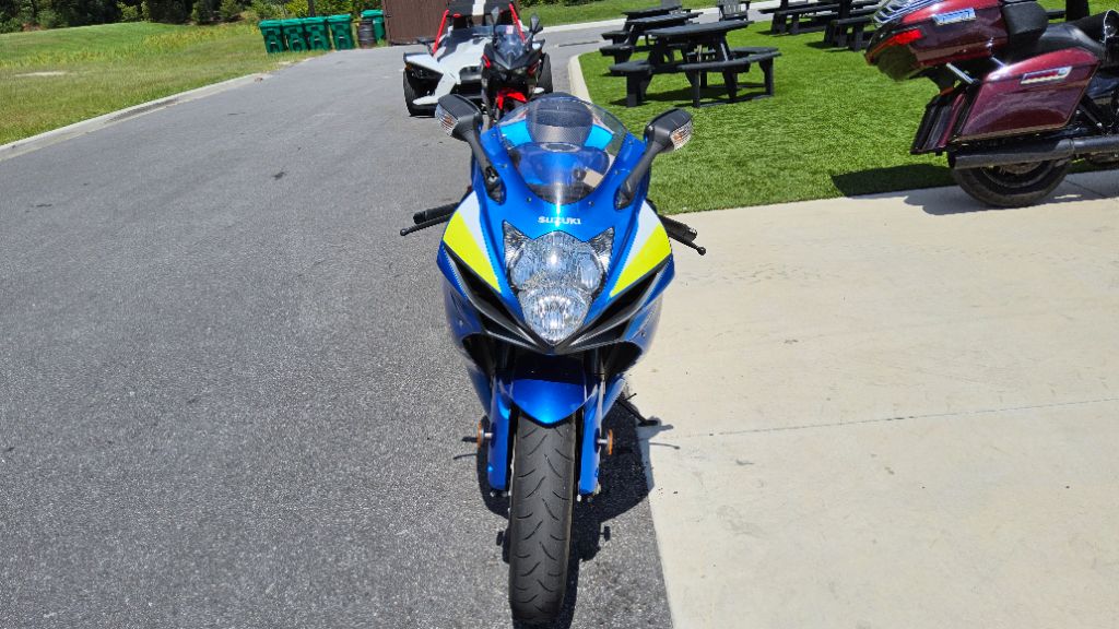 2015 Suzuki Gsxr 600 - $8,495