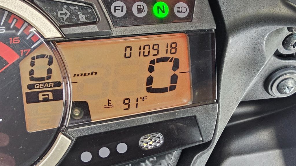 2020 Suzuki Gsxr 600 - $10,995