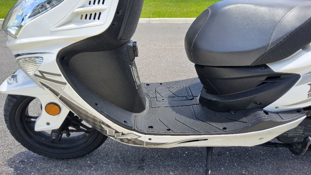 2023 Znen Sport Edition - $1,995