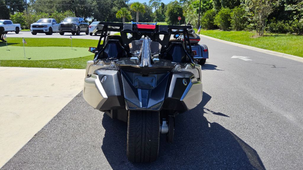 2017 Slingshot Slingshot - $14,900