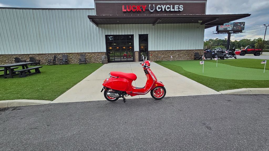 2027 Vespa Primavera / Sprint 50 - $4,499